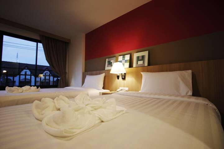 Room 5 of 42