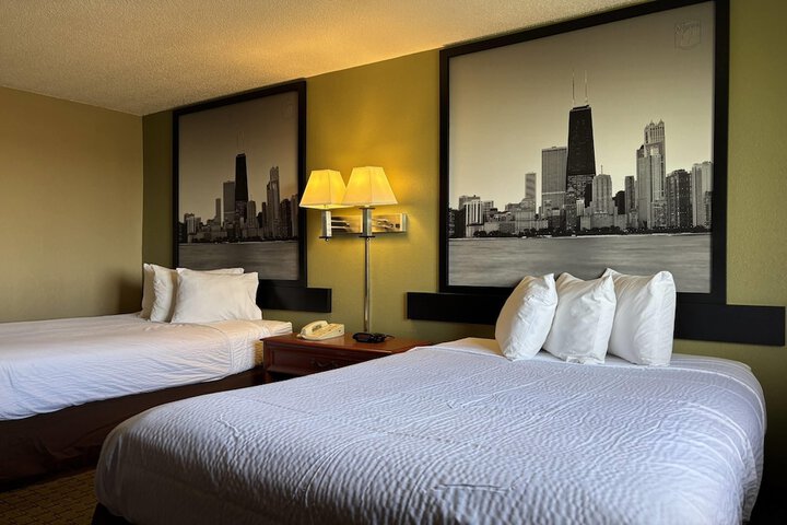 Room 6 of 26