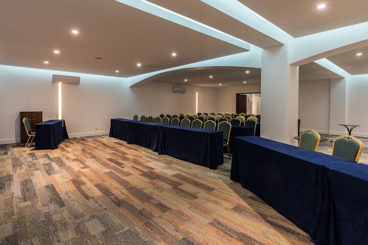 Meeting 102 of 124