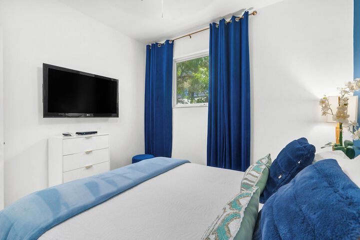 Room 22 of 120