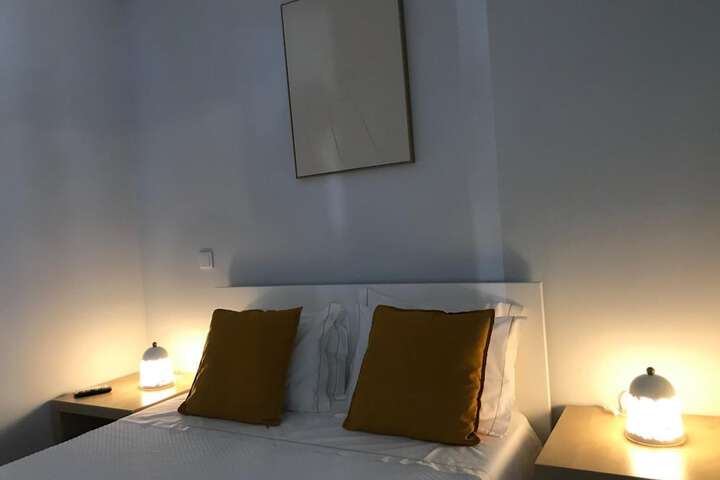 Room 10 of 70
