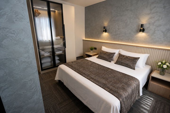 Room 21 of 55