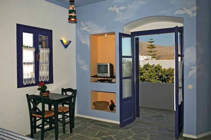 Room 10 of 39