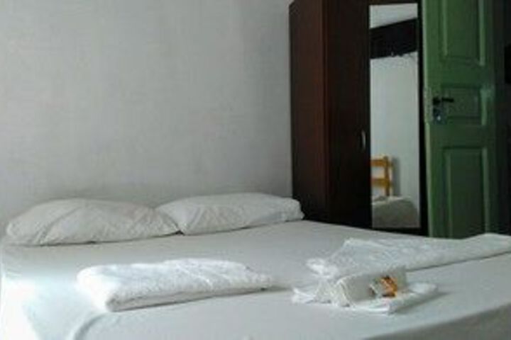 Room 7 of 26
