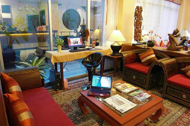 Lobby Photos