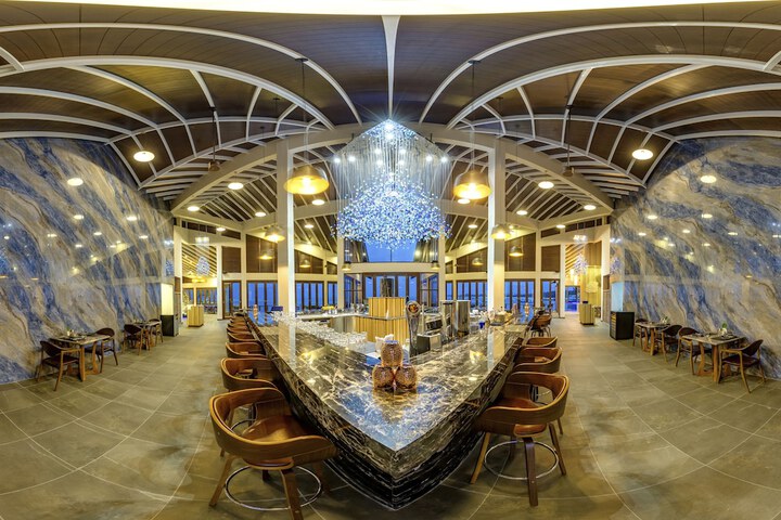Dining 120 of 203