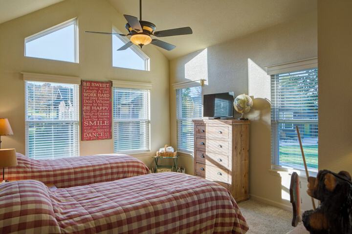 Room 9 of 49