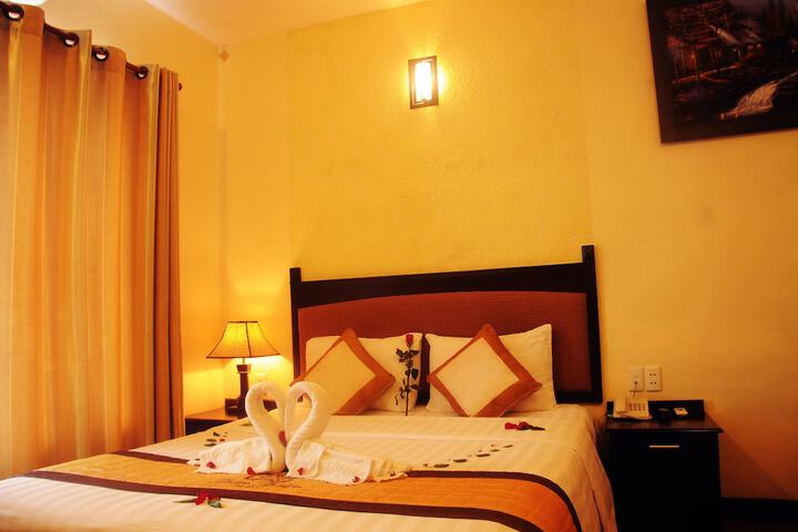 Room 17 of 35