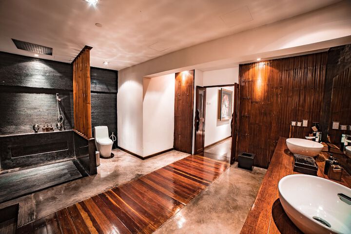 Bath Interior