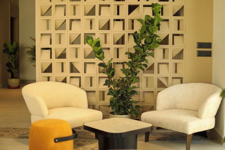 Hotel Interior 9 of 100