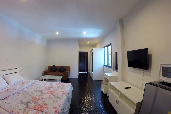 Room 11 of 54