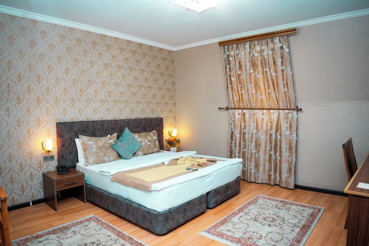 Room 35 of 113