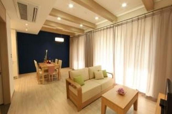 Room 7 of 7