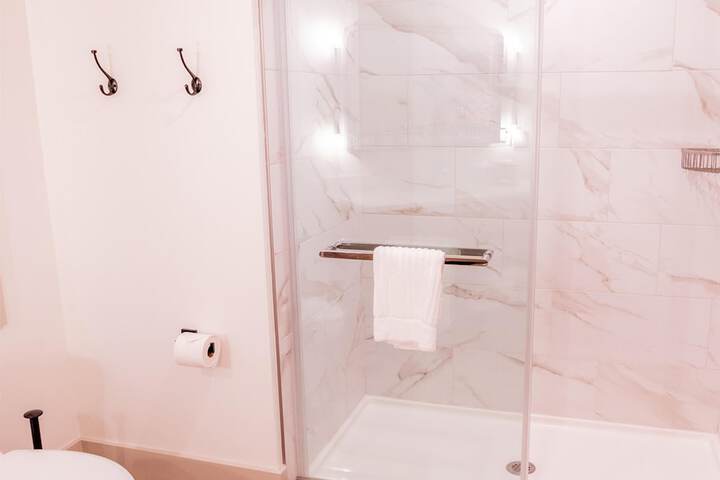 Room 113 of 220