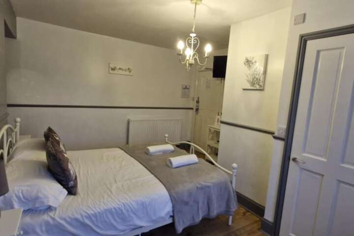 Room 156 of 263