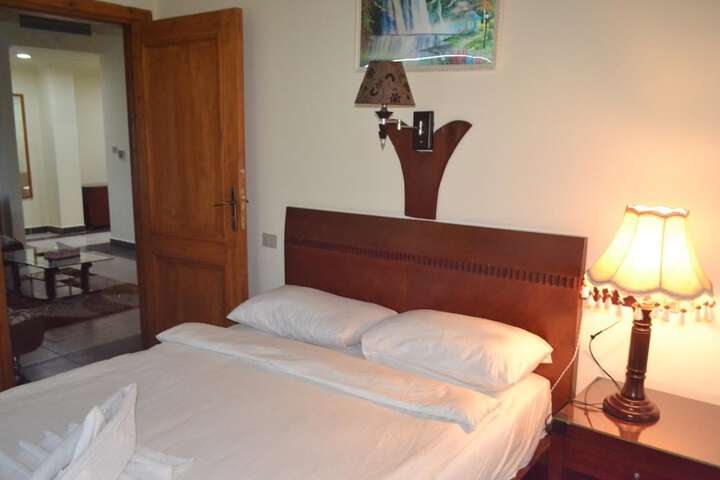 Room 15 of 69