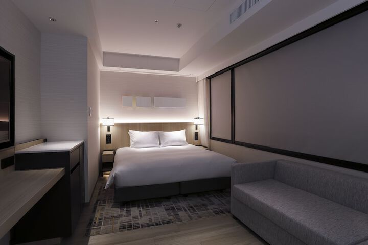 Room 65 of 160