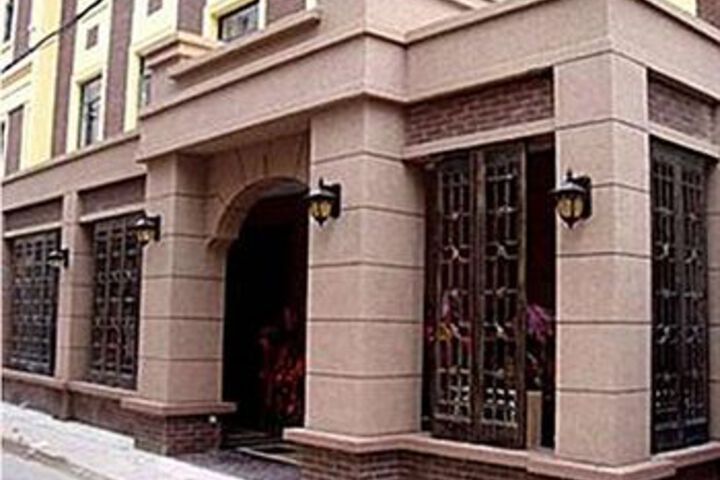 Hotel 9 of 11