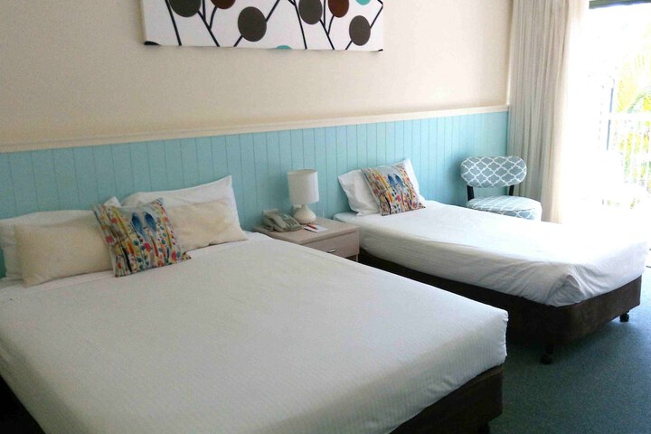 Room 30 of 84