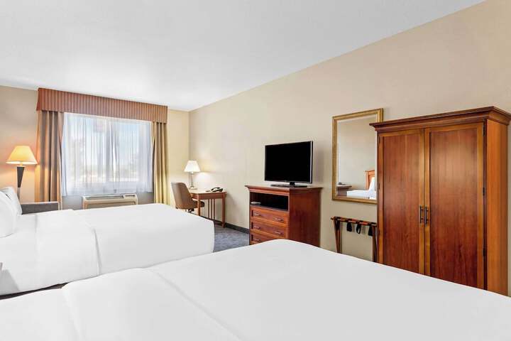 Room 22 of 54