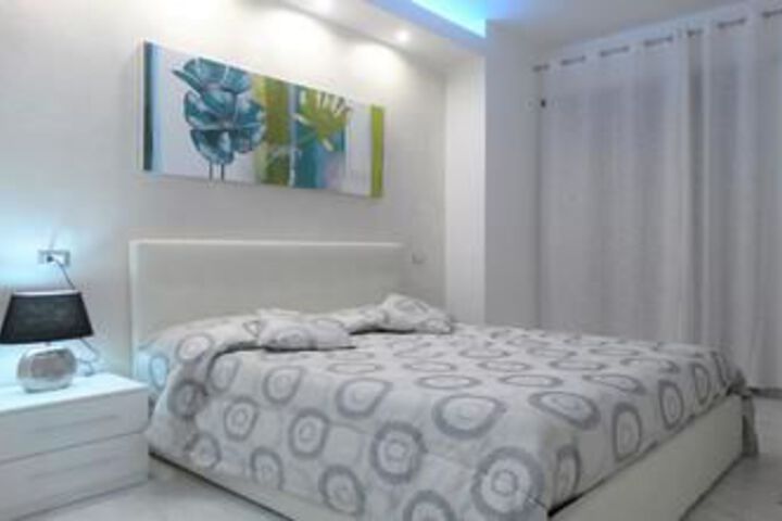 Room 18 of 31