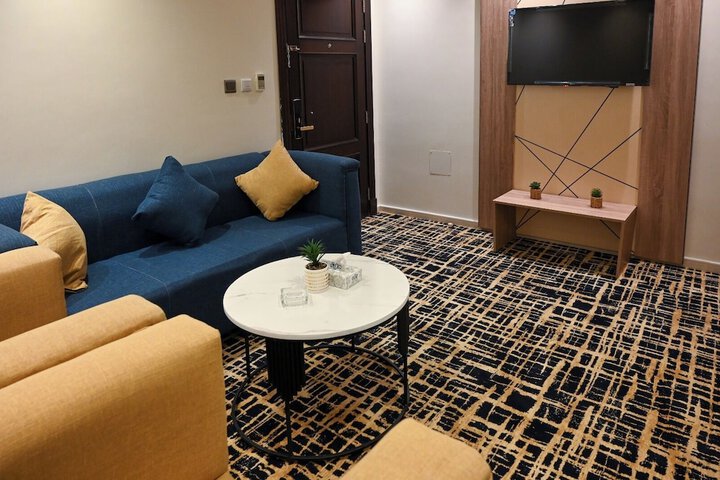 Room 29 of 37