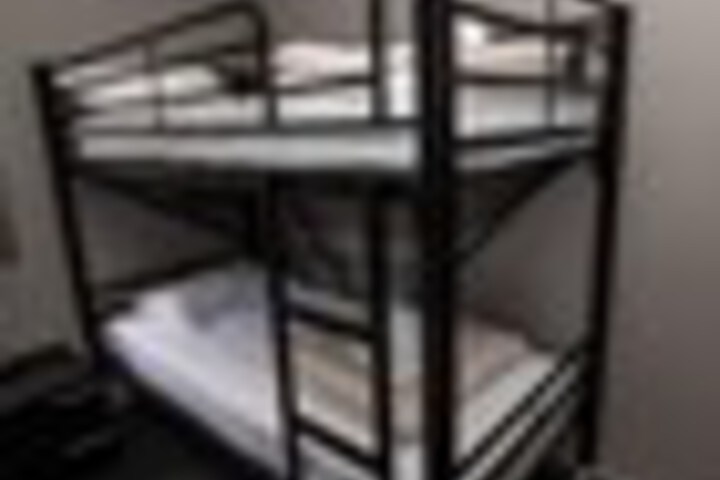 Room 74 of 243