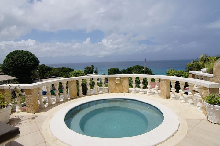 Pool 31 of 64