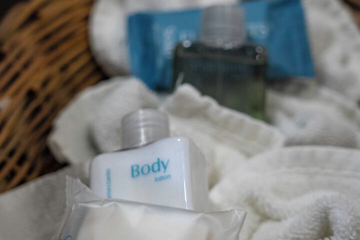 Room amenity