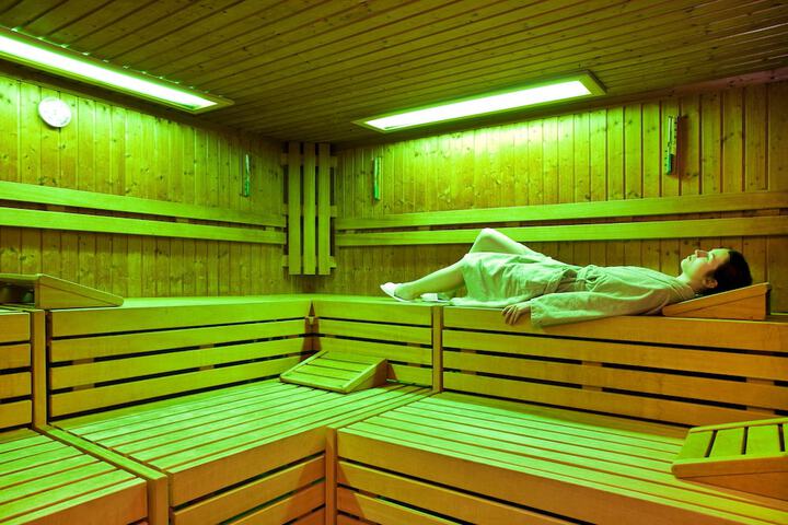 Spa 41 of 50