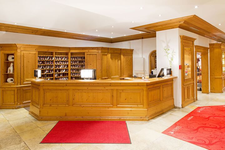 Lobby Photos