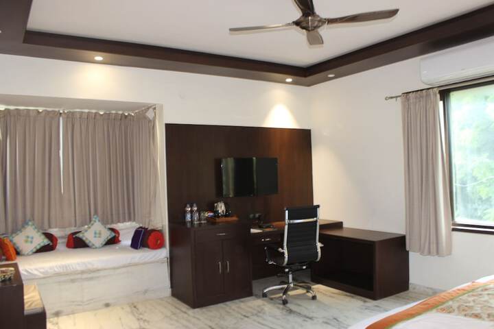 Room 58 of 101