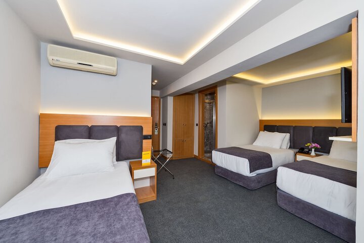 Room 17 of 45