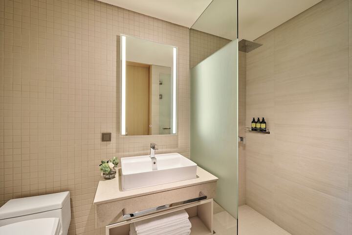 Room 20 of 107