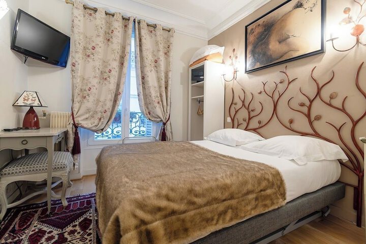 Room 3 of 23