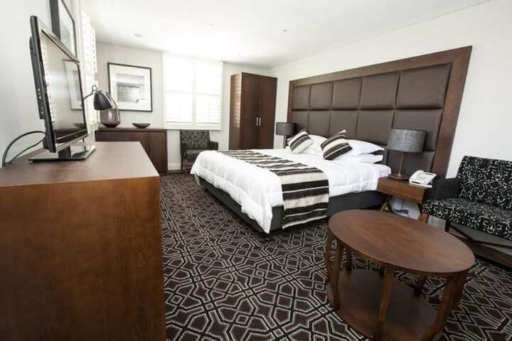 Room 22 of 56