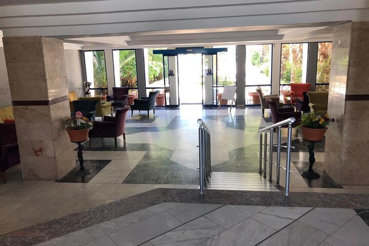 Hotel Interior 12 of 48
