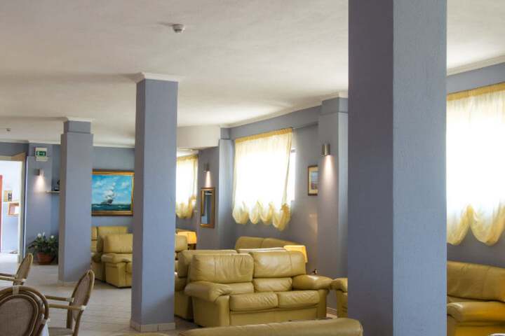 Hotel 2 of 52