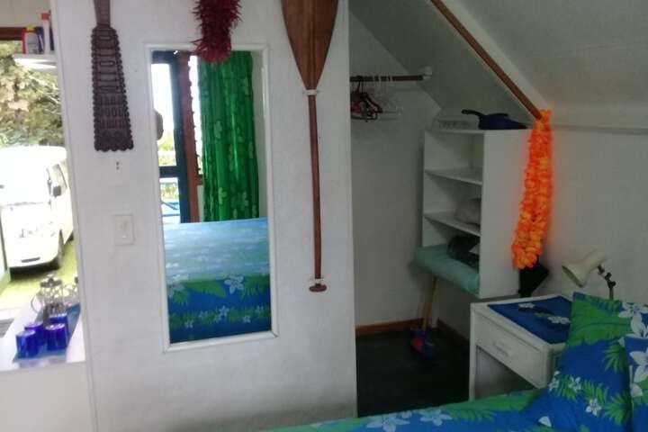 Room 4 of 21