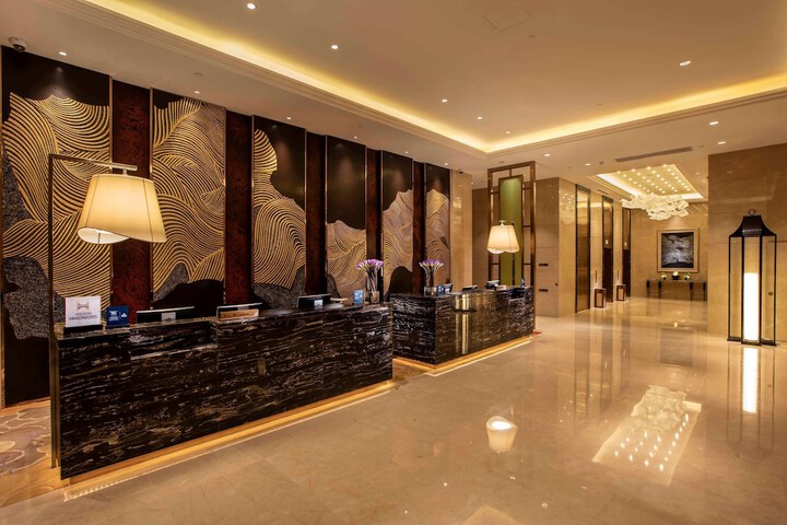 Hotel Interior 7 of 119