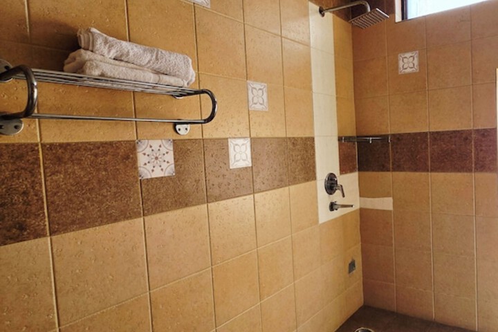 Room 124 of 181