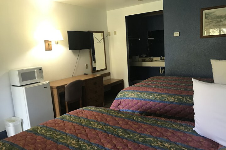 Room 11 of 46