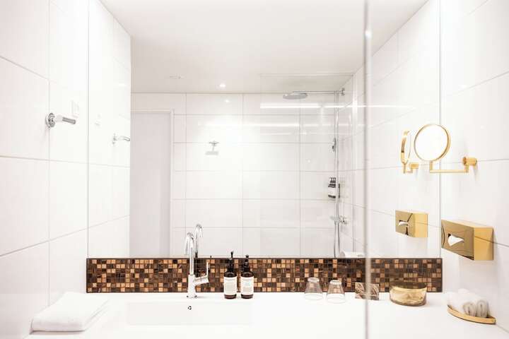 Bath Photo