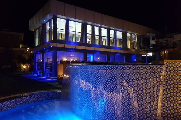 Pool 21 of 88