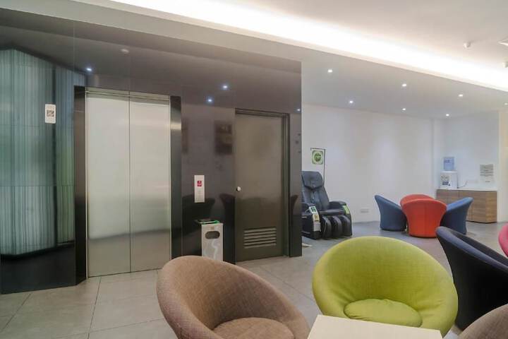 Lobby Entry