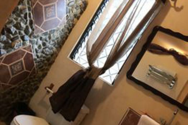 Room 3 of 47