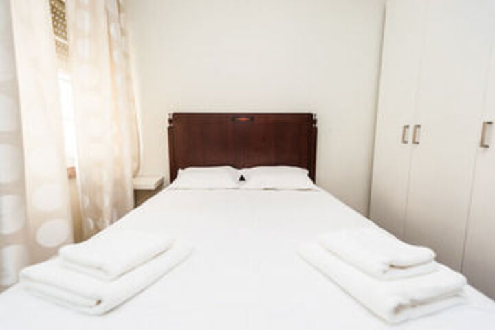 Room 50 of 121