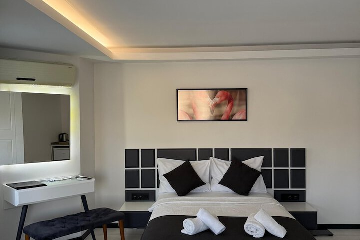 Room 19 of 65