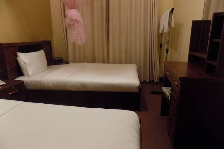 Room 14 of 15