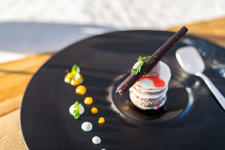 Dining 58 of 73